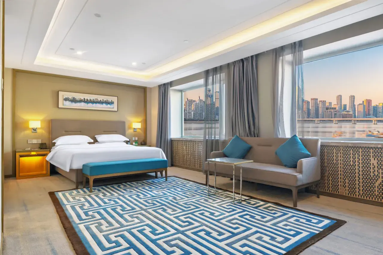 Deluxe River King Room at Habsburg Hotel Harbin