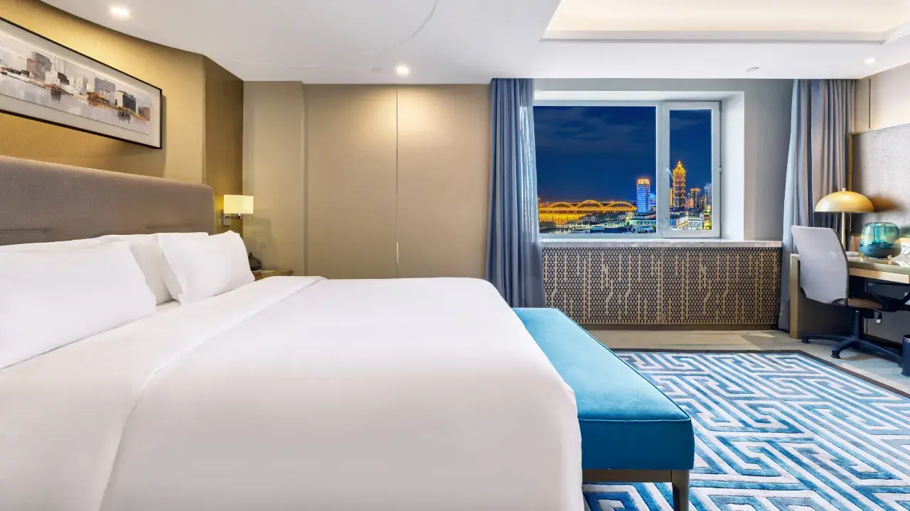 Superior River King Room at Habsburg Hotel Harbin